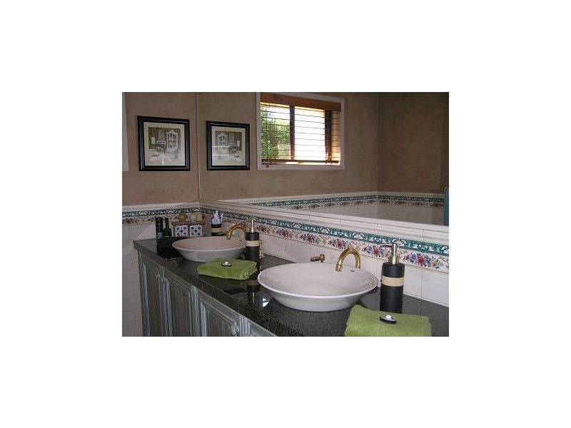 Eagle Heights QLD 4271