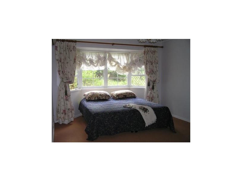 Eagle Heights QLD 4271