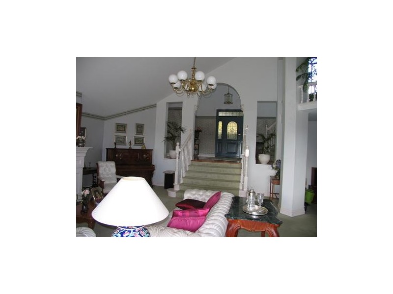 Eagle Heights QLD 4271