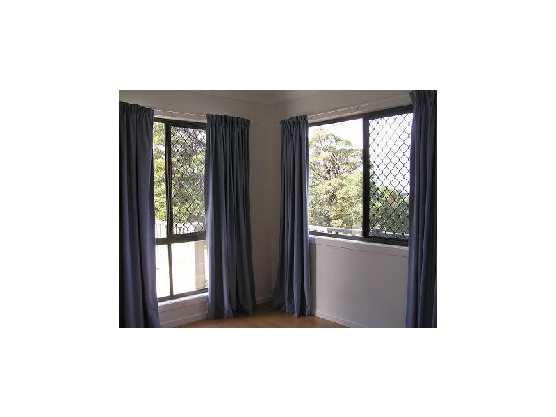 Eagle Heights QLD 4271