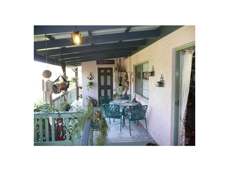 Eagle Heights QLD 4271