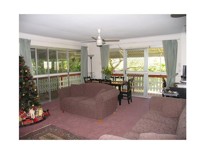 Eagle Heights QLD 4271