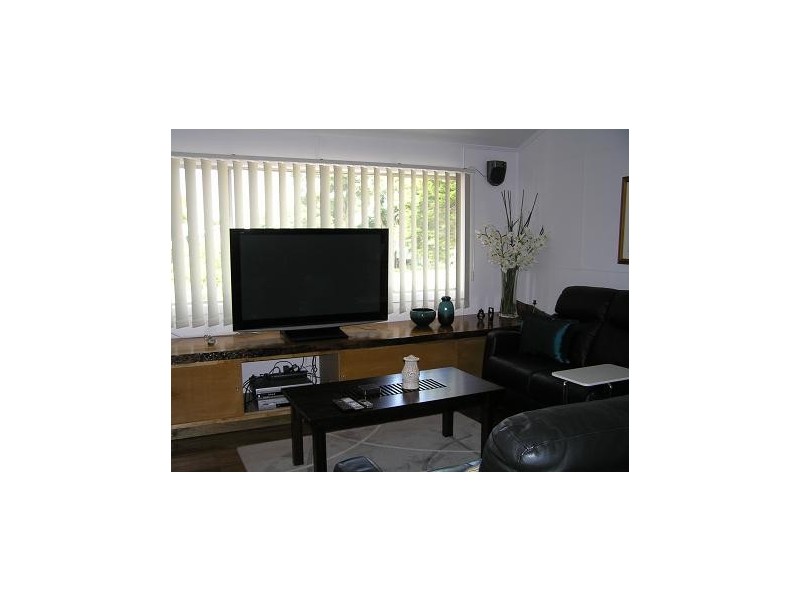 Eagle Heights QLD 4271