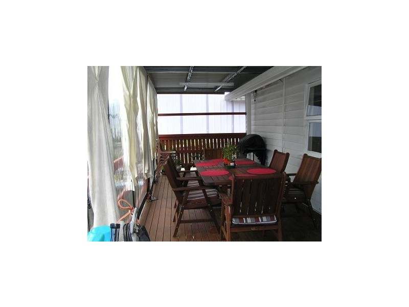 Eagle Heights QLD 4271