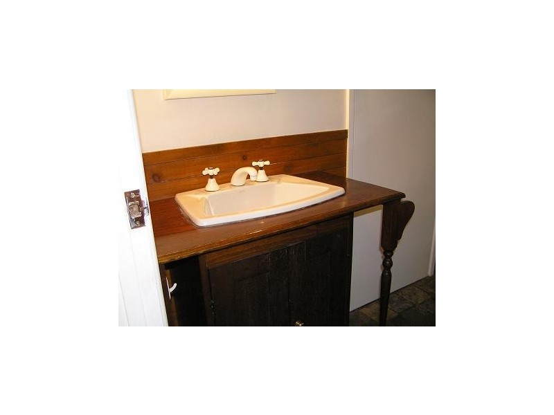 Eagle Heights QLD 4271