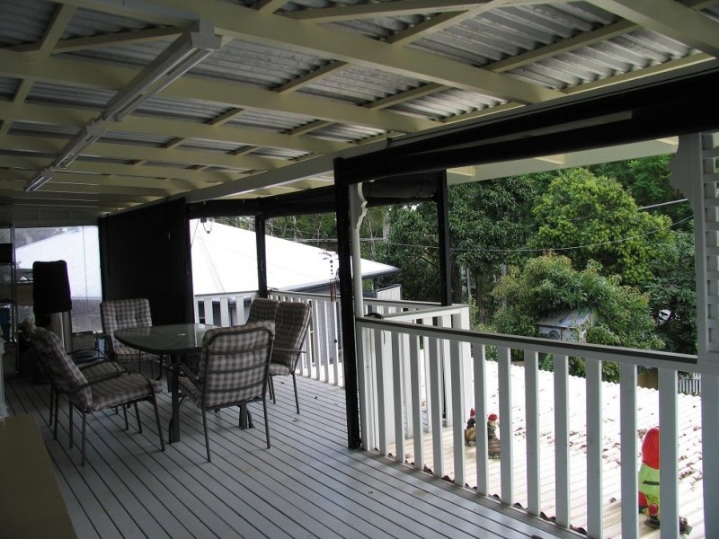 Eagle Heights QLD 4271