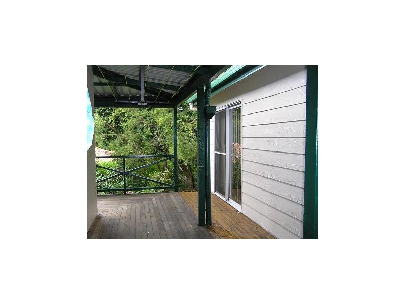 Eagle Heights QLD 4271