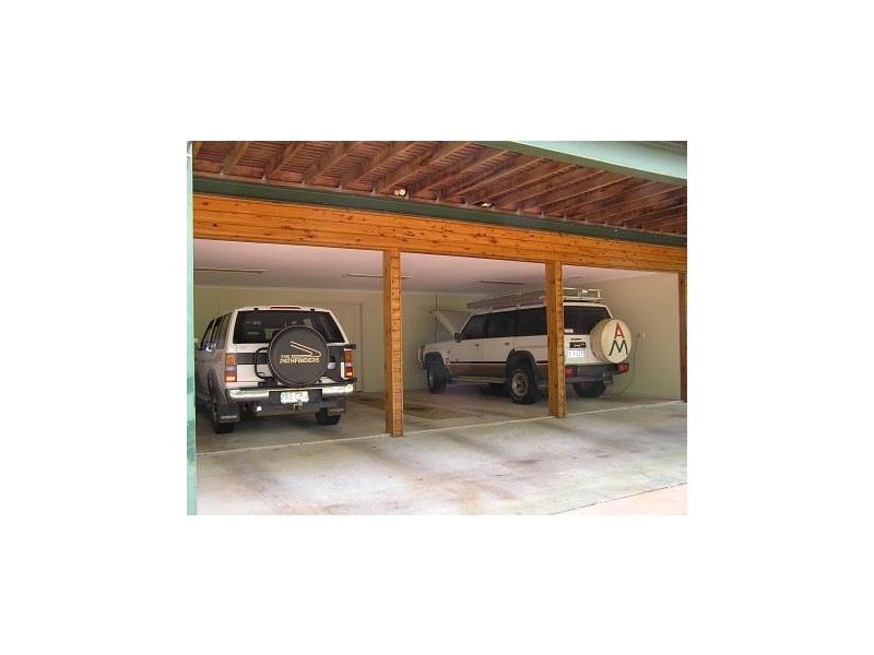 Eagle Heights QLD 4271