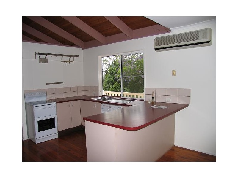 58 Eagle Heights Rd, Eagle Heights QLD 4271