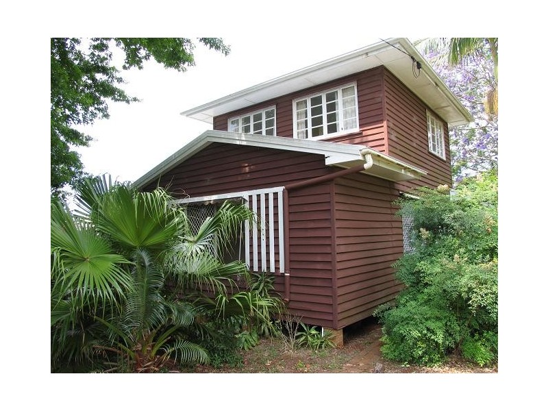 Eagle Heights QLD 4271