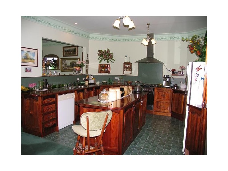 Eagle Heights QLD 4271