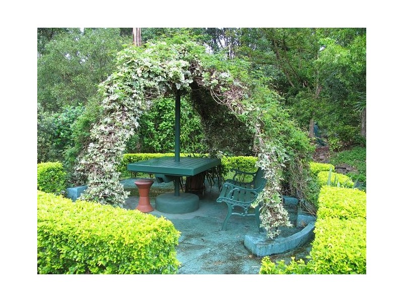 Eagle Heights QLD 4271