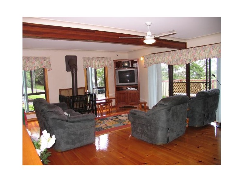 Eagle Heights QLD 4271