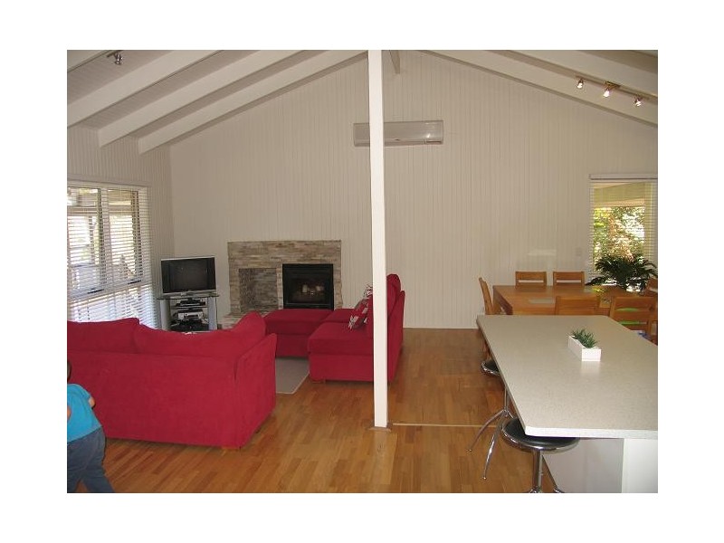 Eagle Heights QLD 4271