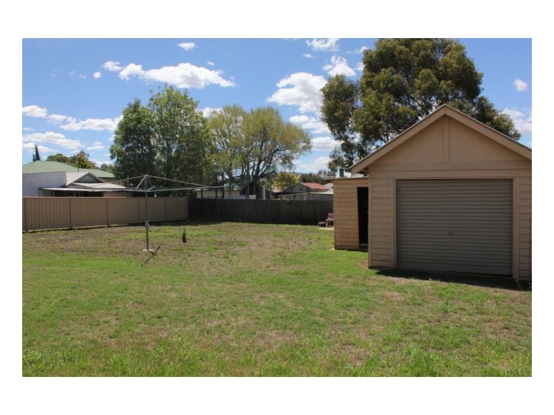 11 Brewery Lane, Armidale NSW 2350