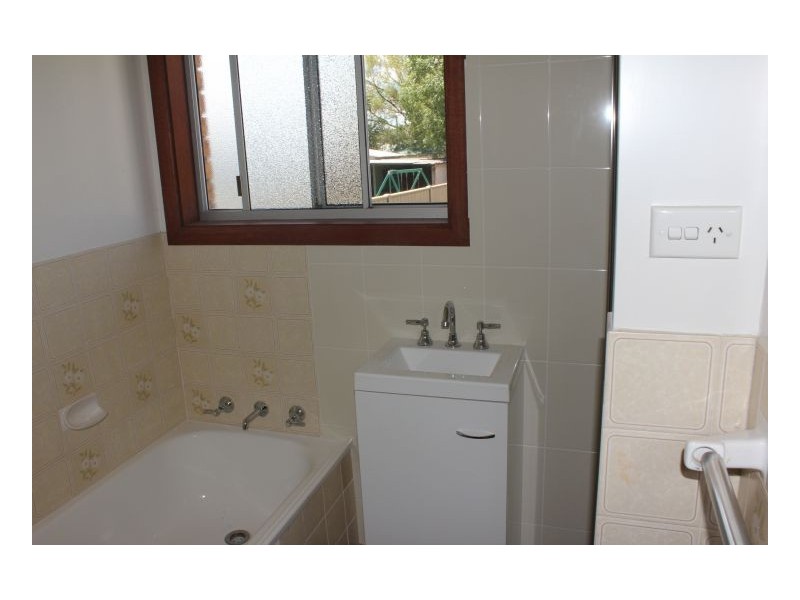 11 Brewery Lane, Armidale NSW 2350