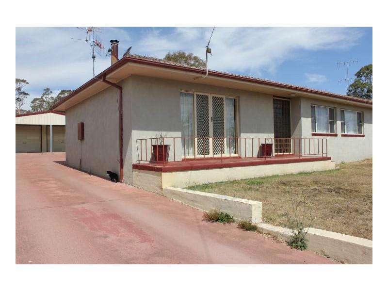 41 Prisk Street, Guyra NSW 2365