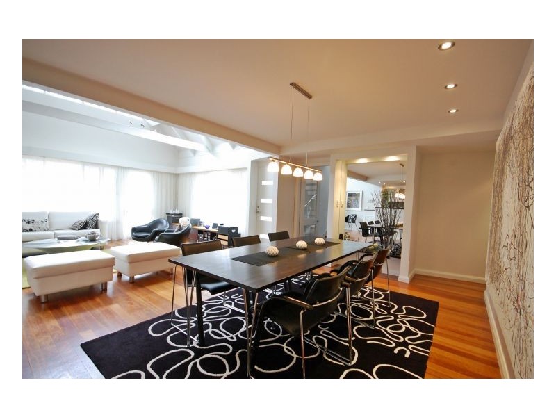 9 Oak Tree Drive, Armidale NSW 2350