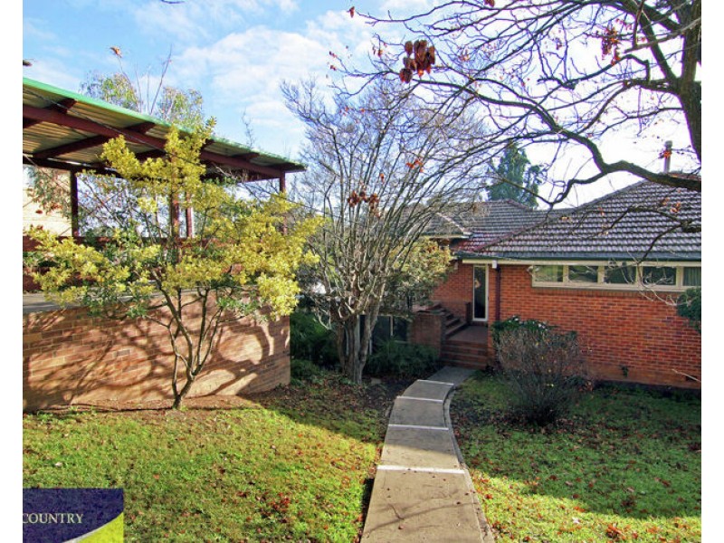 129 Mossman Street, Armidale NSW 2350