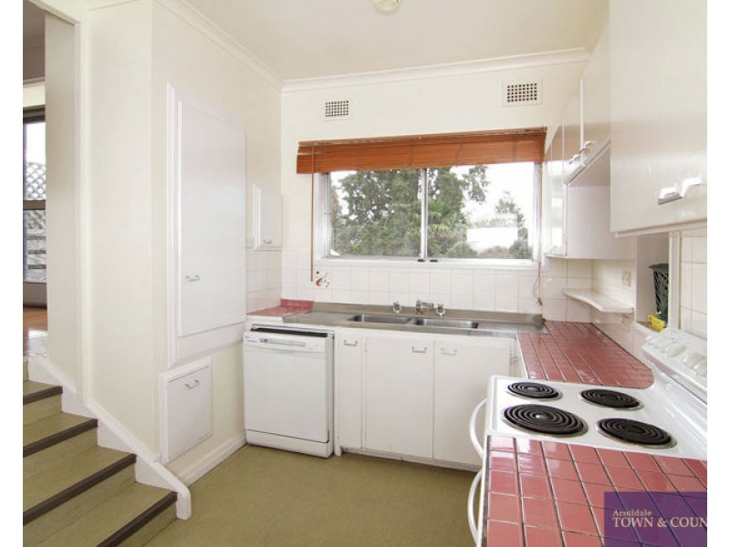 129 Mossman Street, Armidale NSW 2350