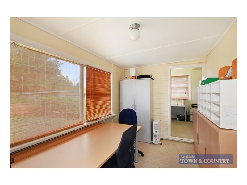 111 Butler Street, Armidale NSW 2350