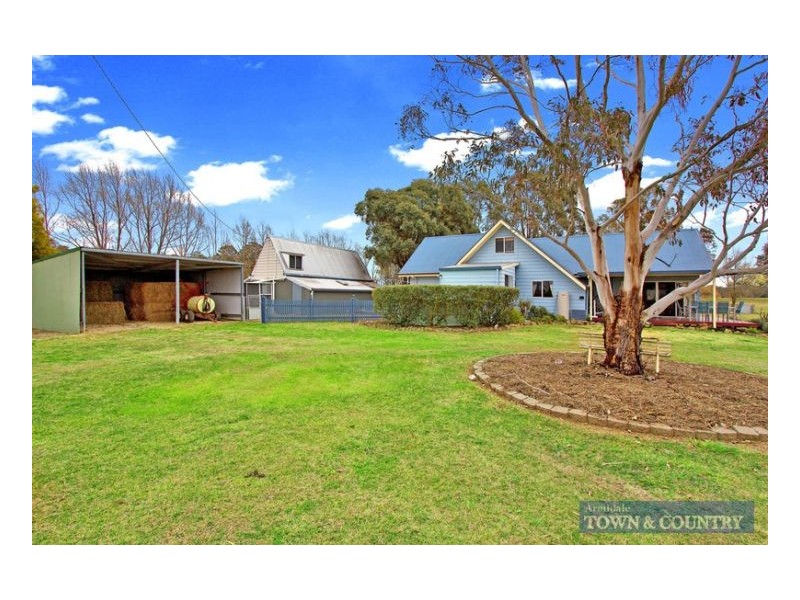 854 Boorolong Road, Armidale NSW 2350
