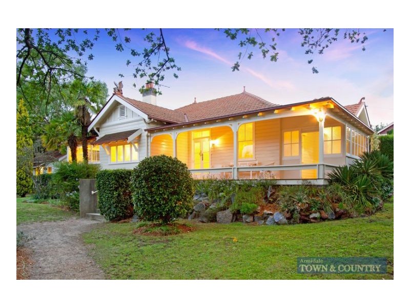 189 Faulkner Street, Armidale NSW 2350