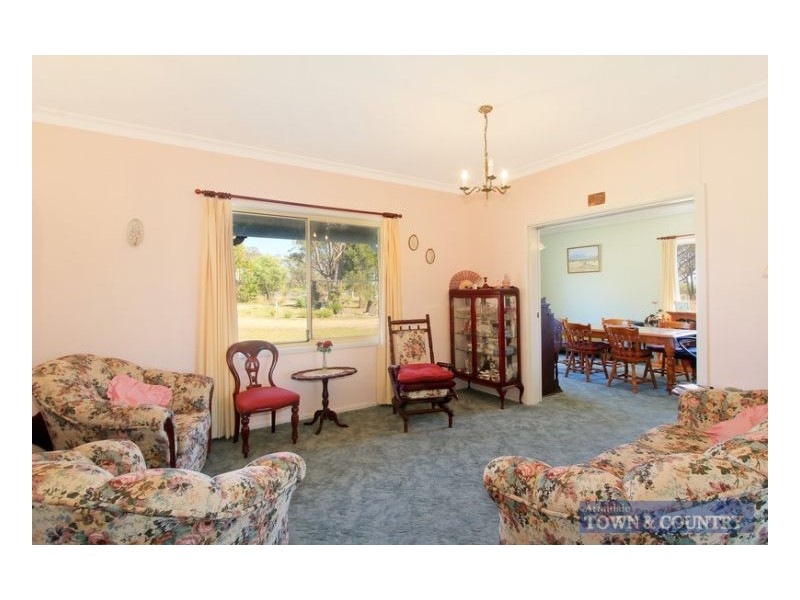 13 Stringybark Ridge Road, Armidale NSW 2350