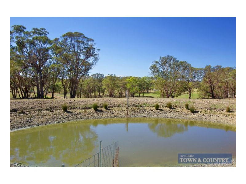 13 Stringybark Ridge Road, Armidale NSW 2350