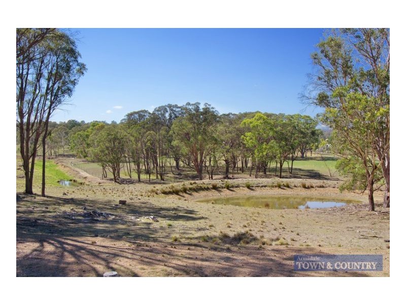 13 Stringybark Ridge Road, Armidale NSW 2350