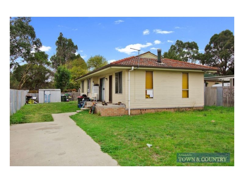 97 Golgotha Street, Armidale NSW 2350