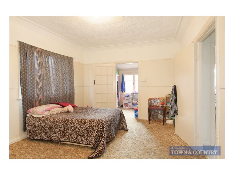 97 Golgotha Street, Armidale NSW 2350
