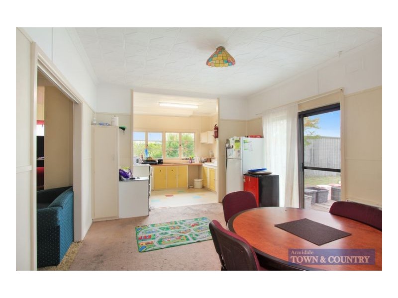 97 Golgotha Street, Armidale NSW 2350