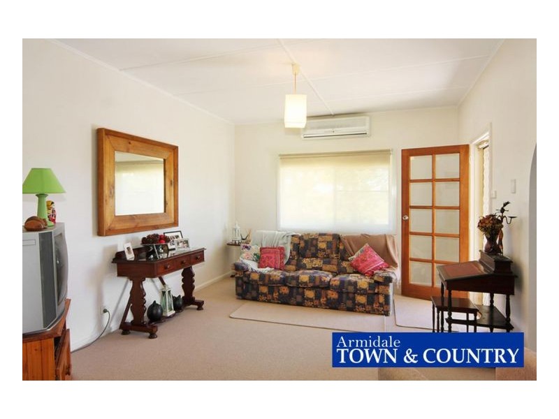 75 Douglas Street, Armidale NSW 2350