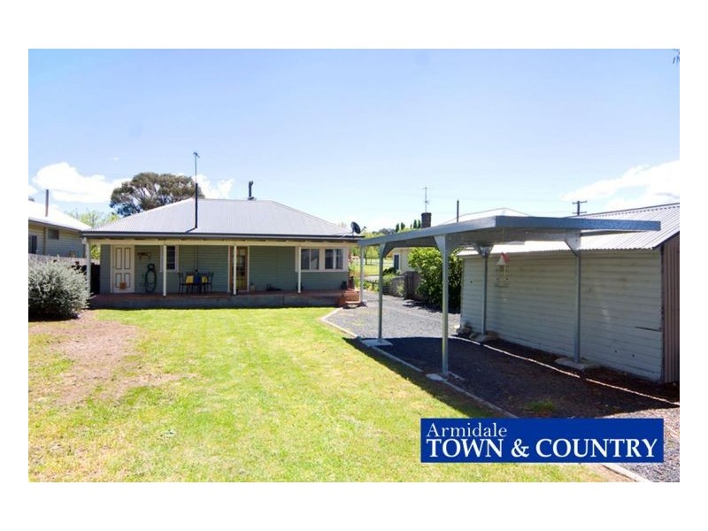 75 Douglas Street, Armidale NSW 2350