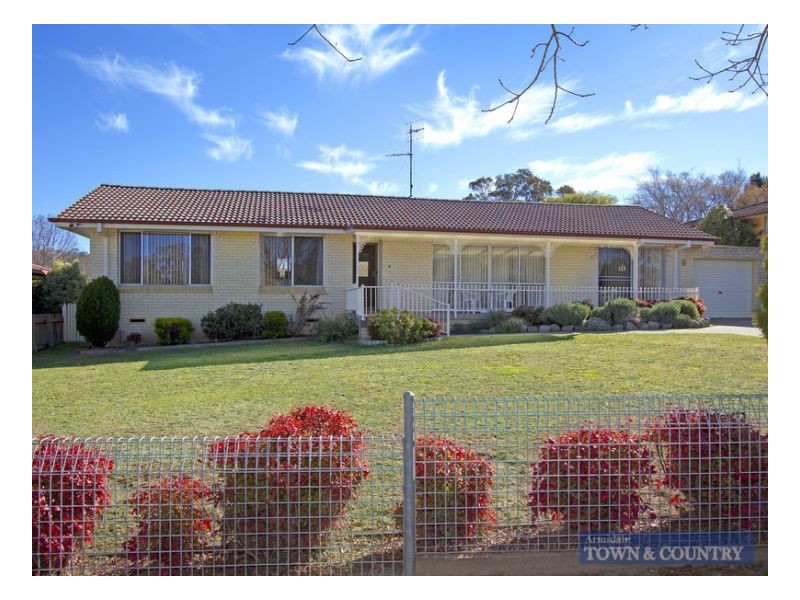 8 Arundel Drive, Armidale NSW 2350