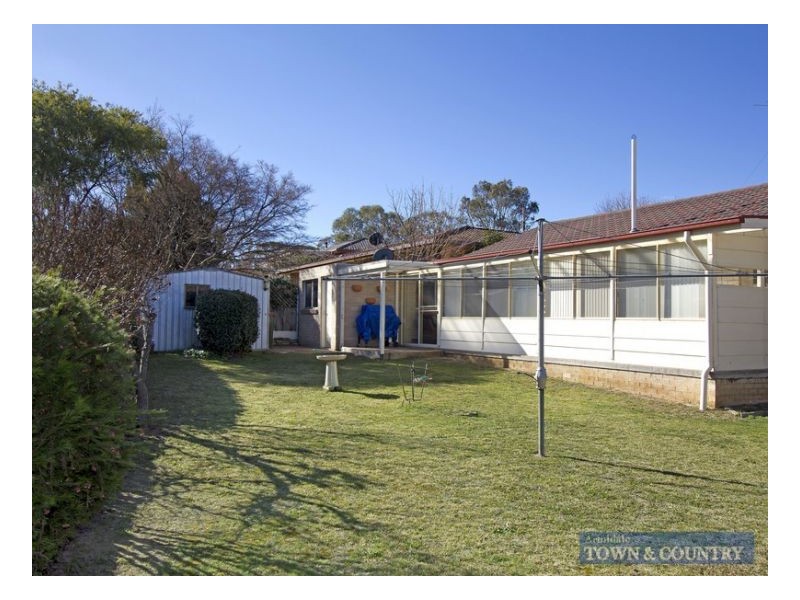8 Arundel Drive, Armidale NSW 2350
