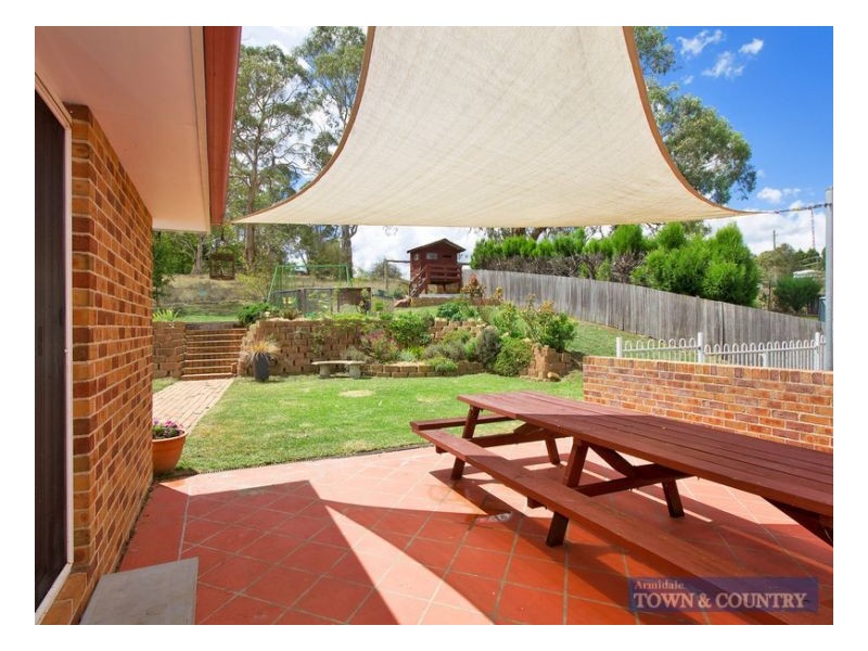 5 Baird Place, Armidale NSW 2350