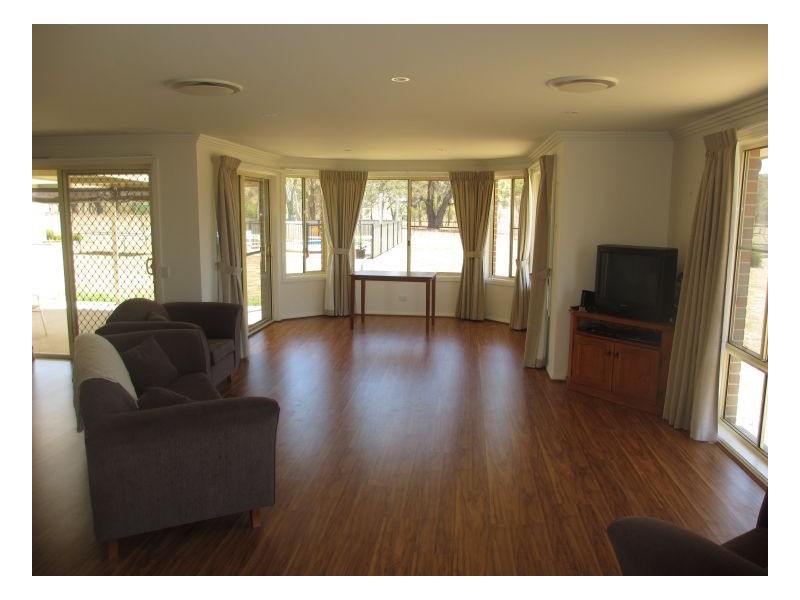 11247 New England Highway, Armidale NSW 2350