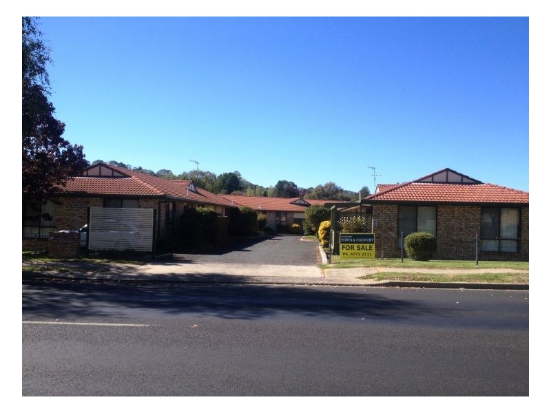 1-6/27 Niagara, Armidale NSW 2350