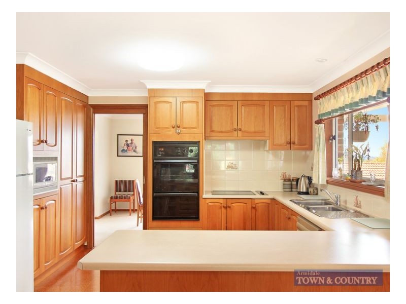 28 The Avenue, Armidale NSW 2350