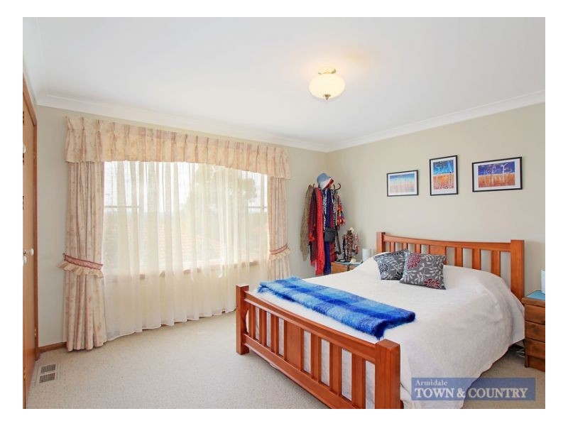 28 The Avenue, Armidale NSW 2350