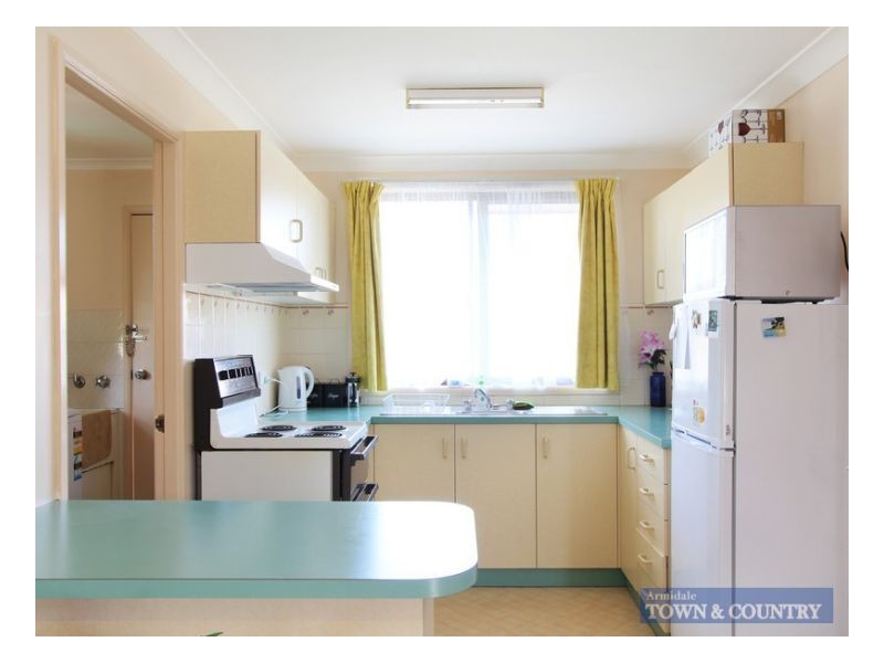 1-2/18 Northey Drive, Armidale NSW 2350