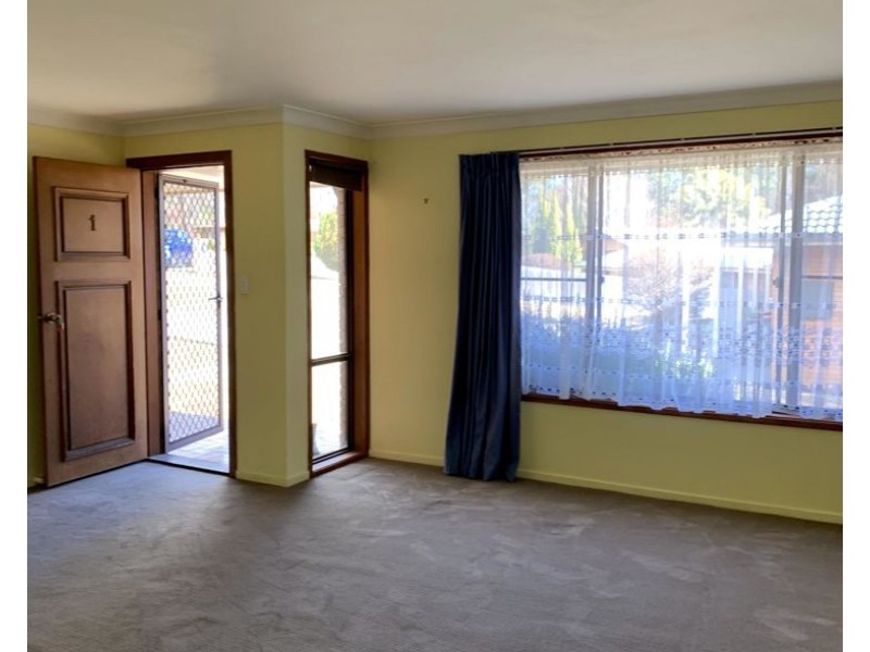 1/20 Centura Crescent, Armidale NSW 2350