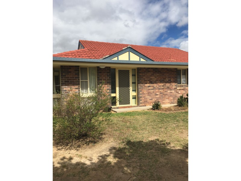 1/4 Conningdale Crescent, Armidale NSW 2350