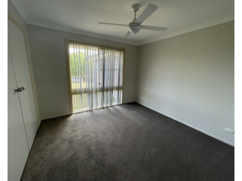 2/4 Conningdale Crescent, Armidale NSW 2350
