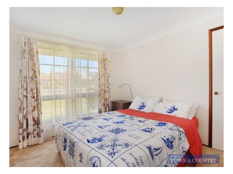 2 Doris Place, Armidale NSW 2350