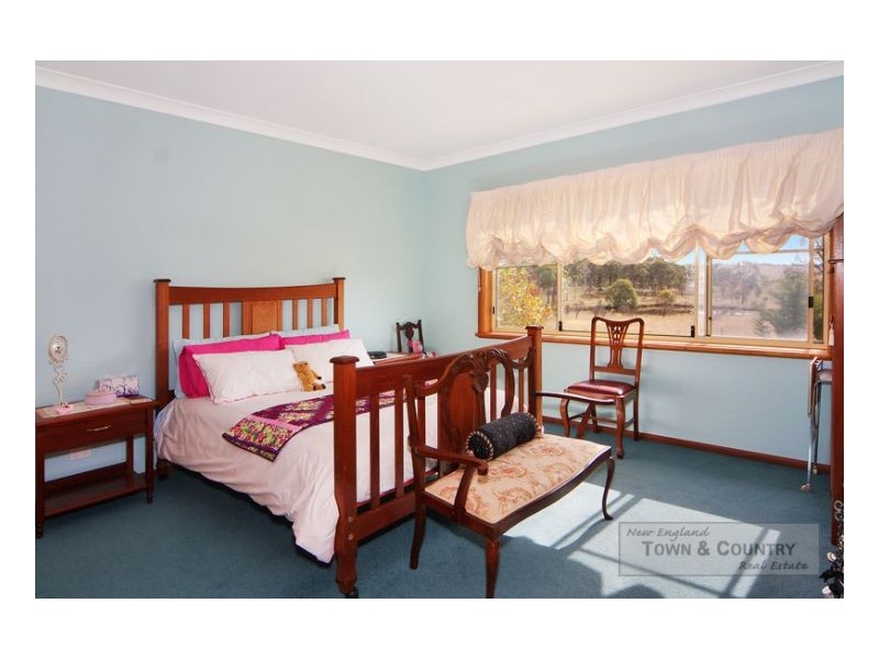 90 Milne Road, Armidale NSW 2350