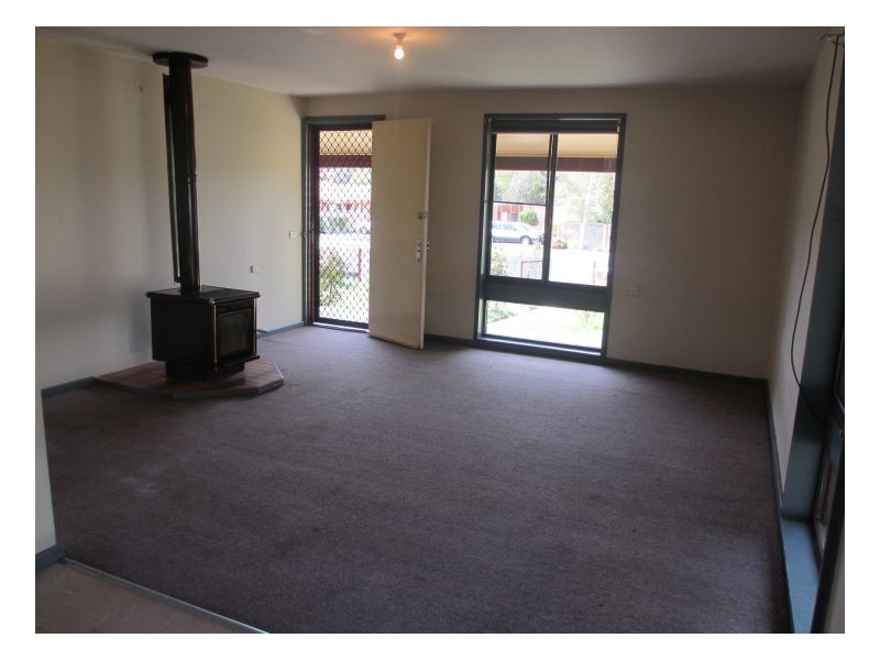 34 Niagara Street, Armidale NSW 2350