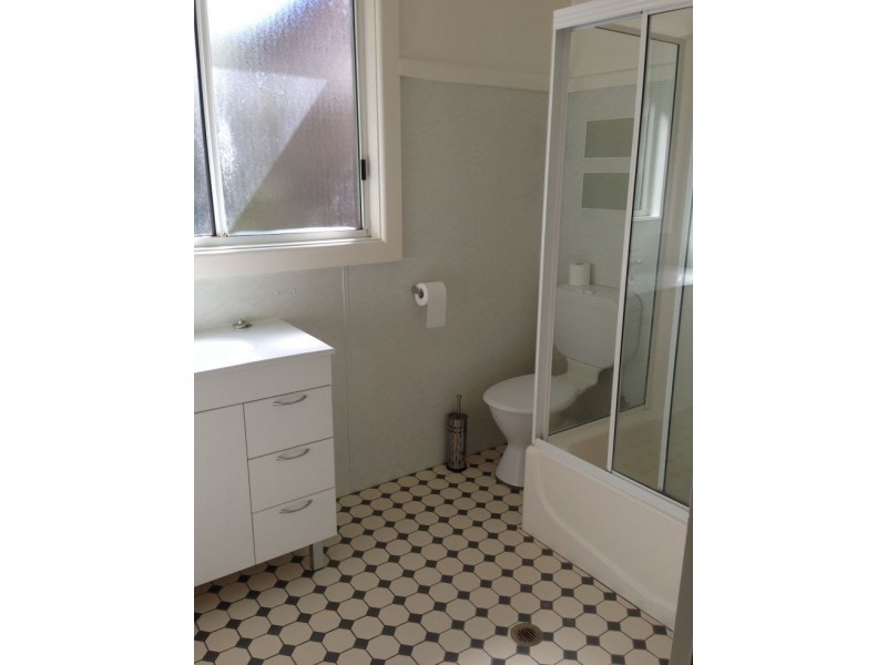 12 Millie Street, Armidale NSW 2350